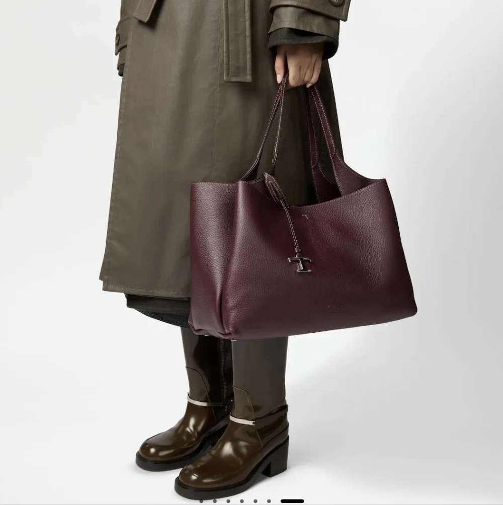 Tod's Medium Apa Leather Tote Burgundy - Picture 4 of 14